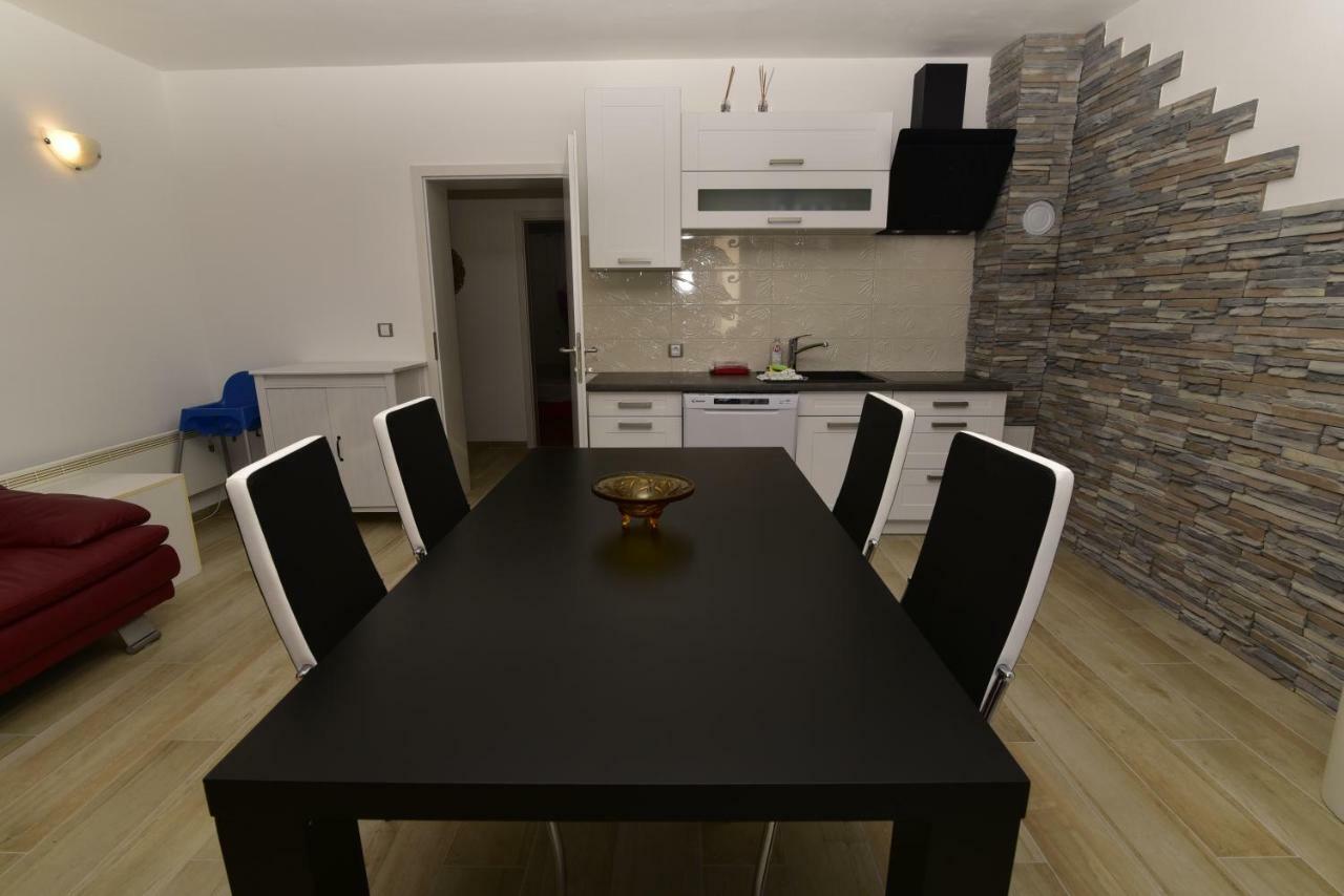 Apartments Matthew & Oscar بورات المظهر الخارجي الصورة