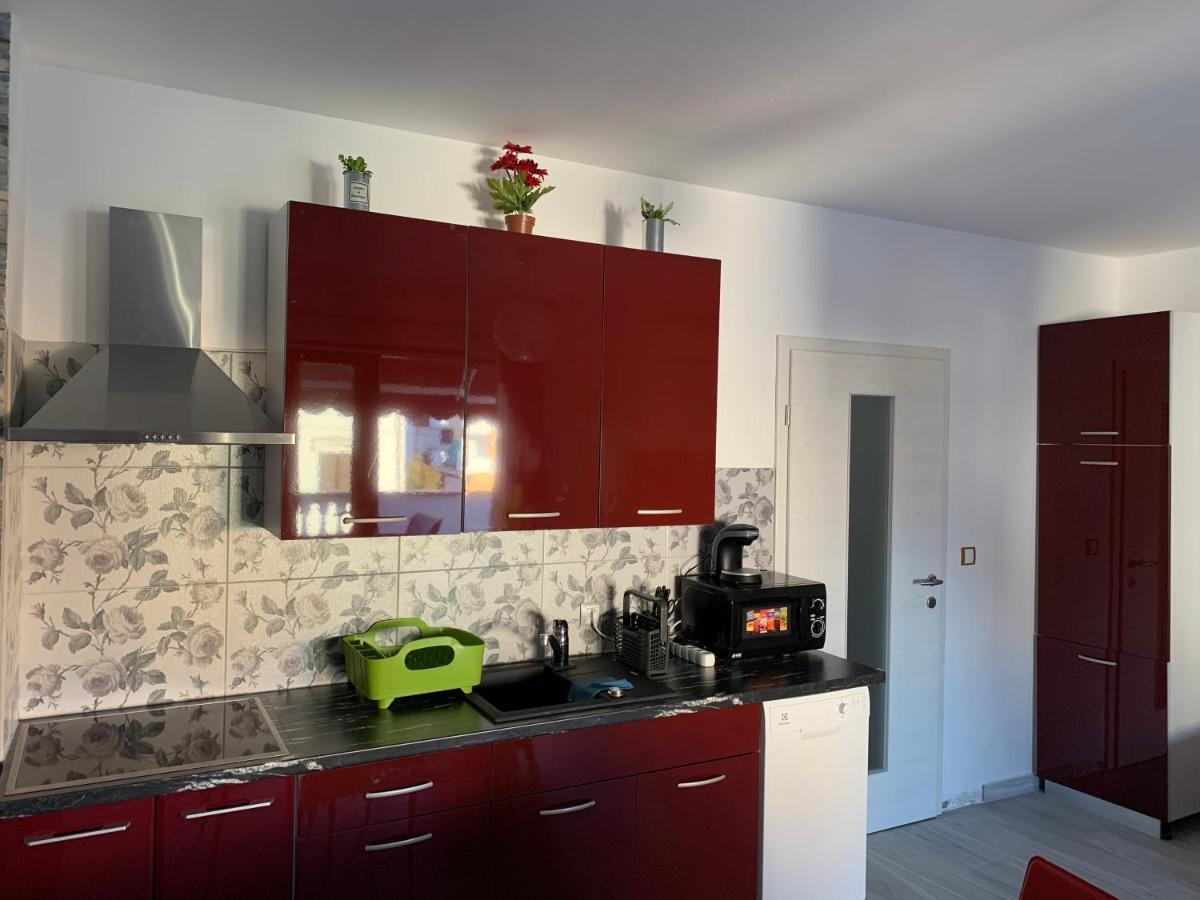 Apartments Matthew & Oscar بورات المظهر الخارجي الصورة