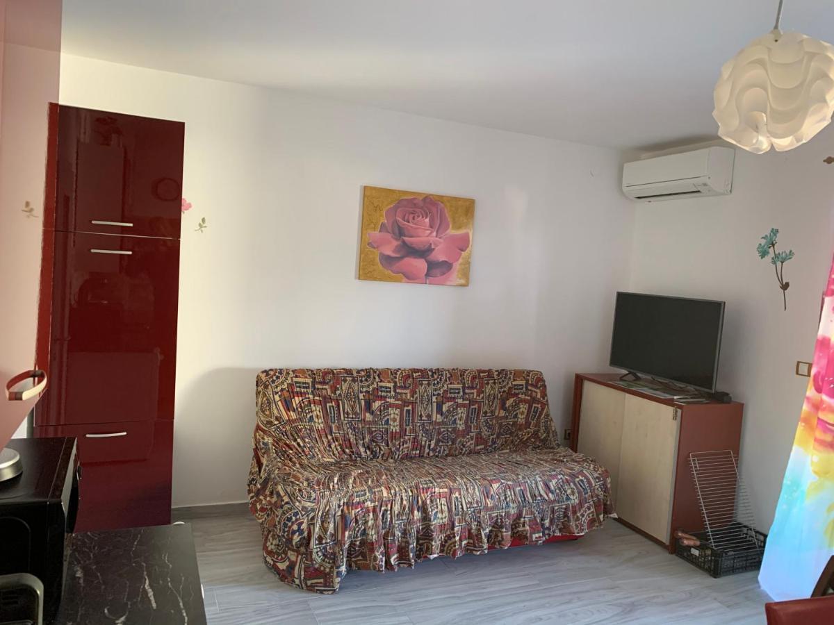 Apartments Matthew & Oscar بورات المظهر الخارجي الصورة